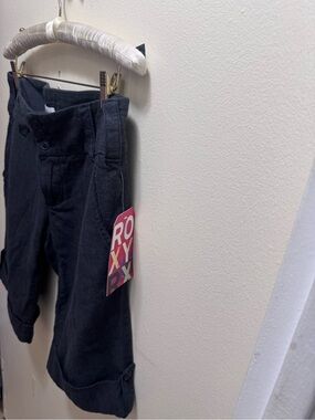 Women’s NWT Roxy Dark Charcoal Bermuda Shorts SIZE 7
